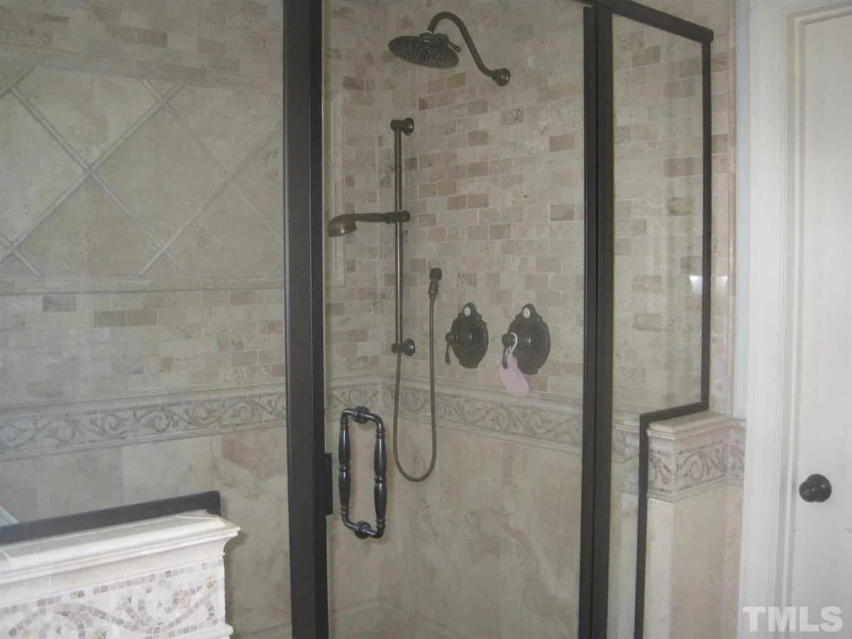 Elegant Traditional house Plan with Spacious Layout and CAD Designs