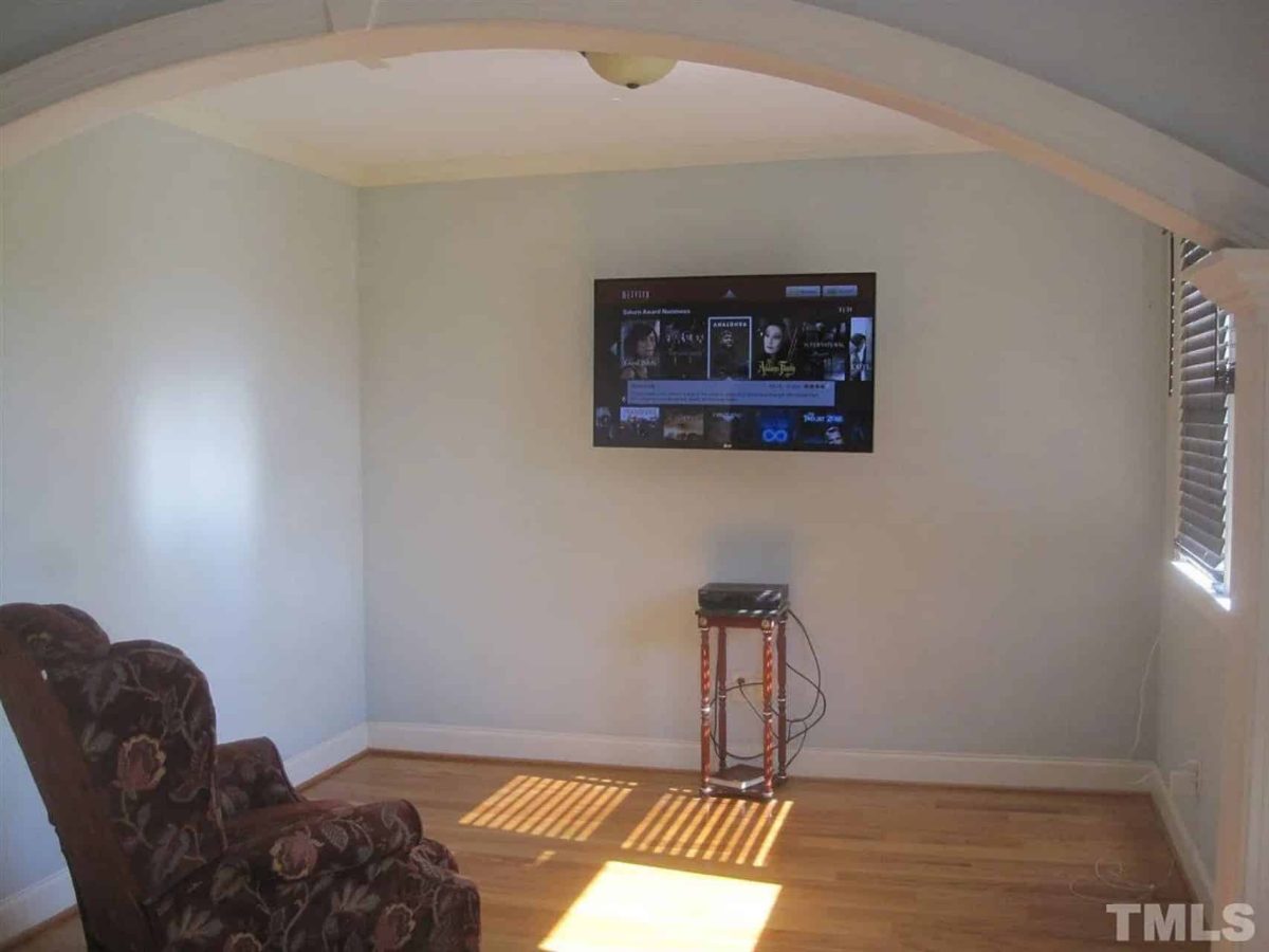 Elegant Traditional house Plan with Spacious Layout and CAD Designs