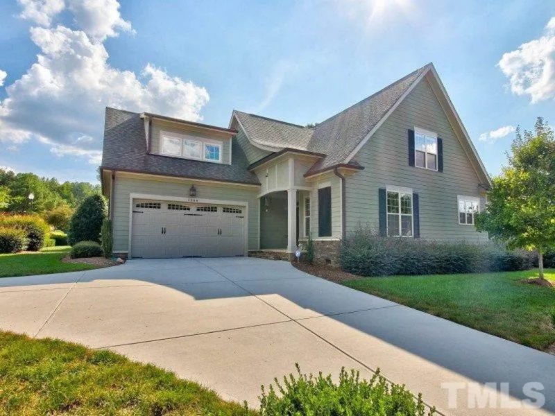 Stunning 2-Story house Plan with CAD Floor Plans and Designs