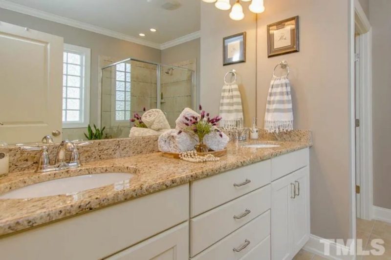 Elegant house Floor Plan with CAD Designs & Blueprints