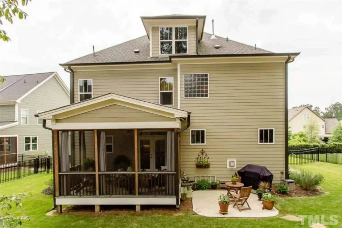 Elegant house Floor Plan with CAD Designs & Blueprints