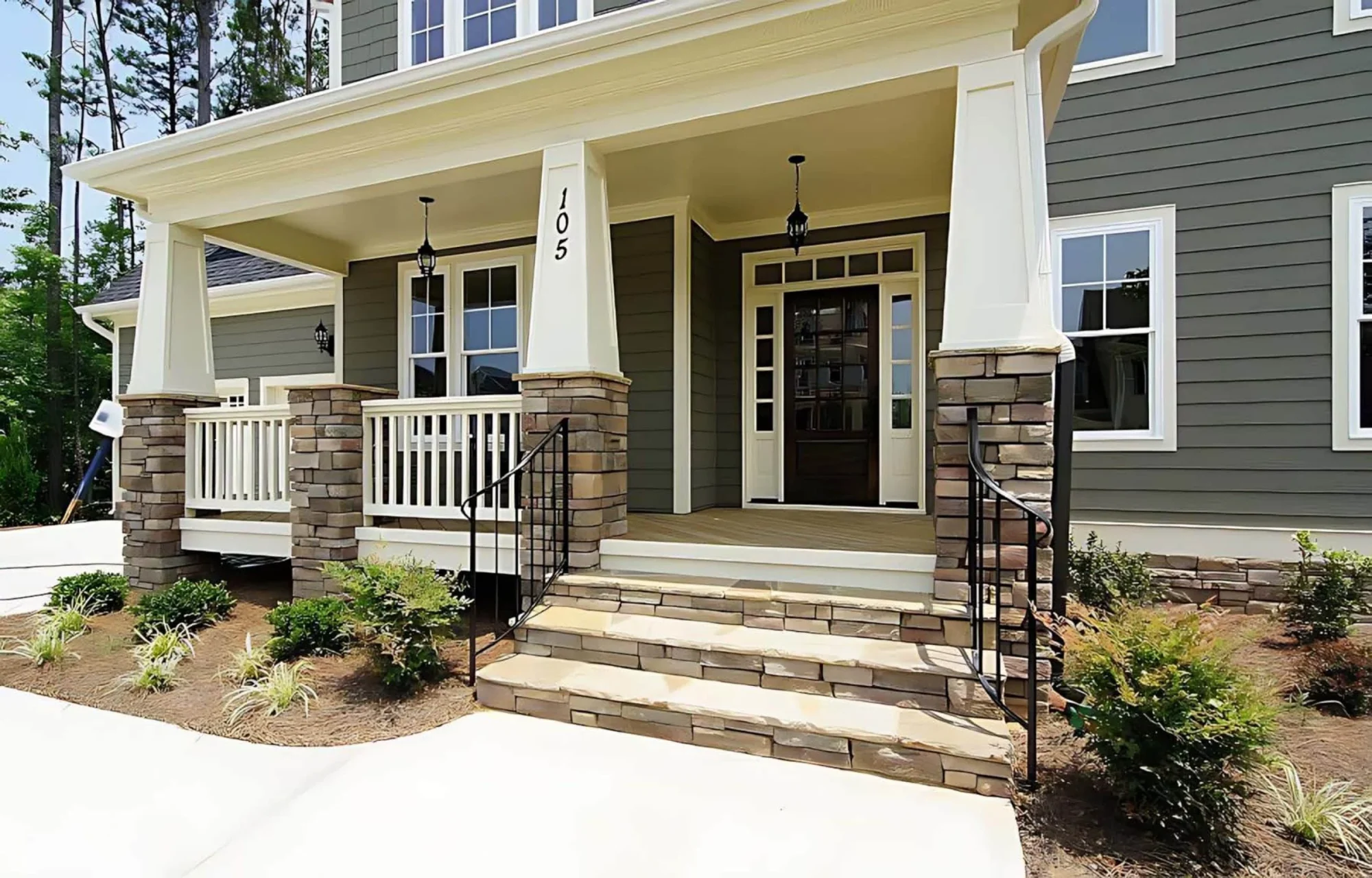 Charming Craftsman house Plan with Open Floor Plan Design