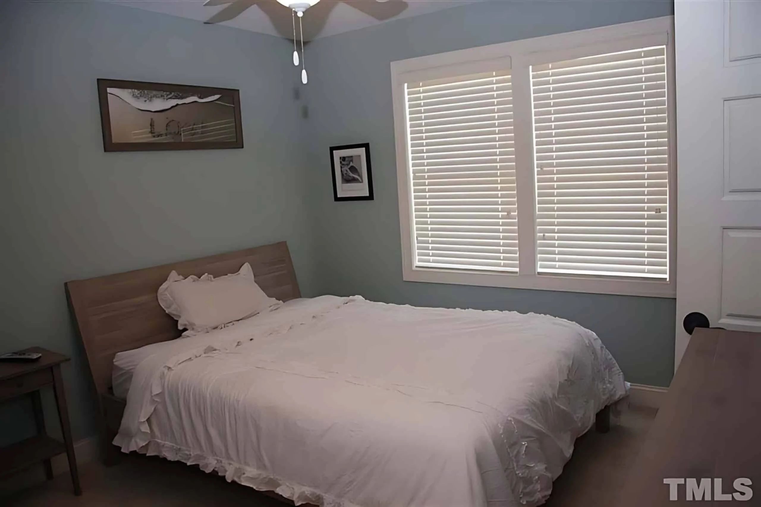 10-1678 HOUSE PLAN - Modern 2-Story House Plan with 4 Bedrooms, CAD Floor Blueprint 18 Modern 2-Story house Plan with 4 Bedrooms, CAD Floor Blueprint