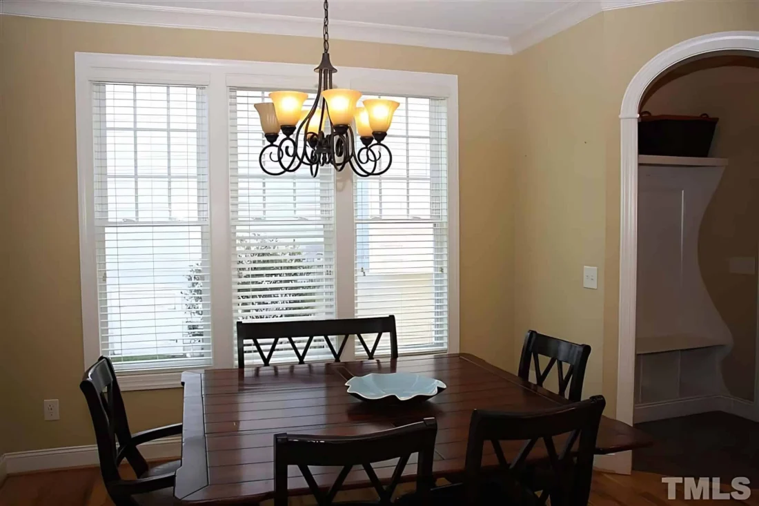 Modern 2-Story house Plan with 4 Bedrooms, CAD Floor Blueprint