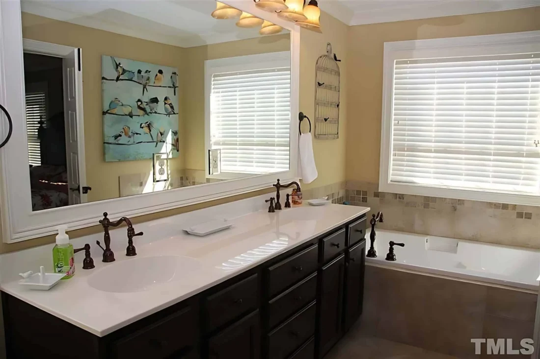 Modern 2-Story house Plan with 4 Bedrooms, CAD Floor Blueprint