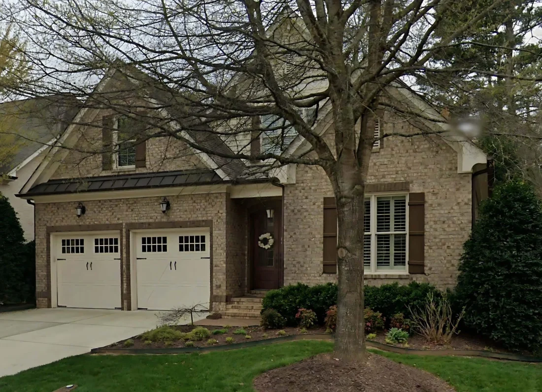 Elegant house Design Blueprint with 4 Bedrooms & 2-Car Garage