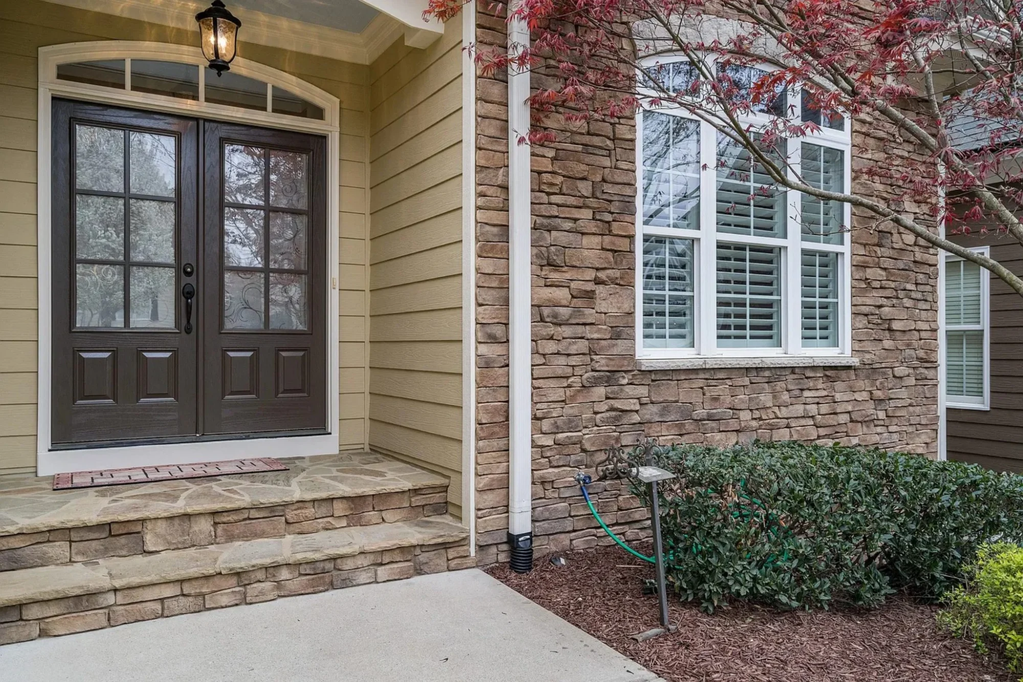 Customizable house Blueprint with CAD Designs and Open Floor Plans