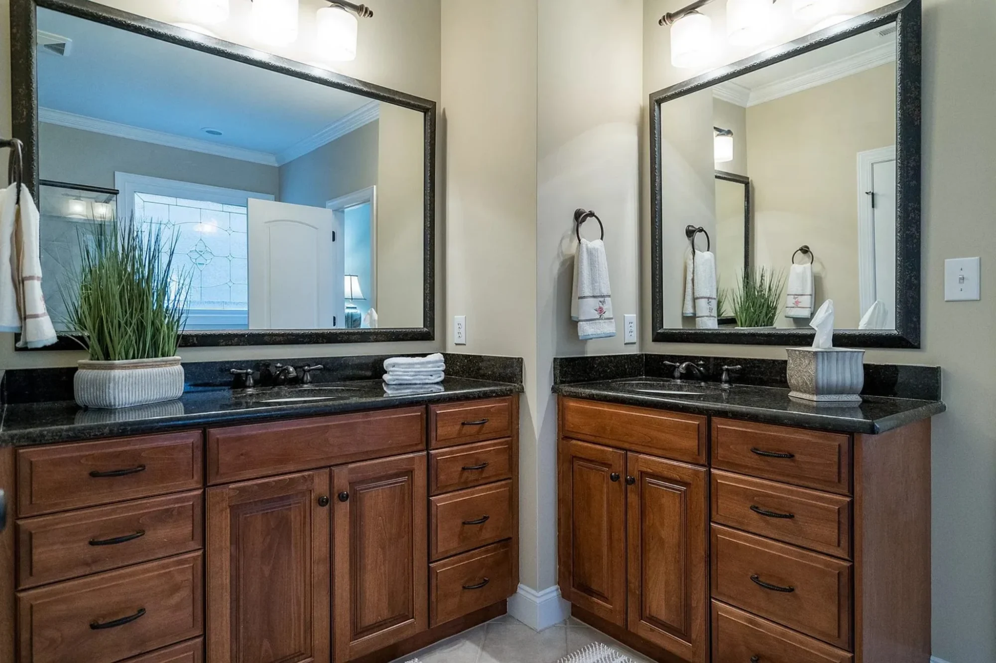 Customizable house Blueprint with CAD Designs and Open Floor Plans