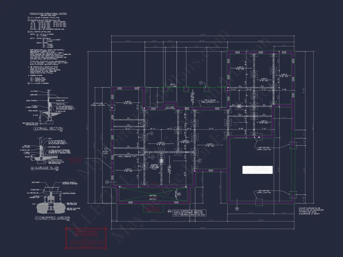 Traditional Colonial house Plan with 2 Floors and 4 Bedrooms