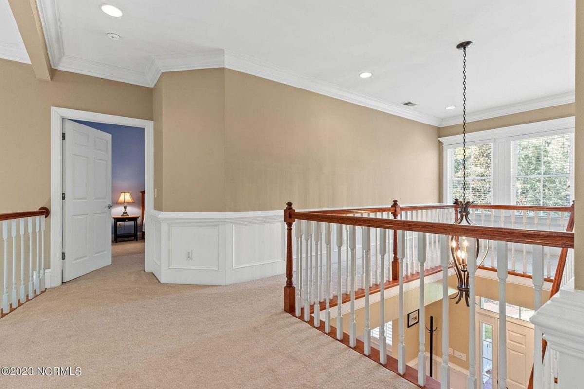 "Elegant two-story colonial style house plan with CAD designs"