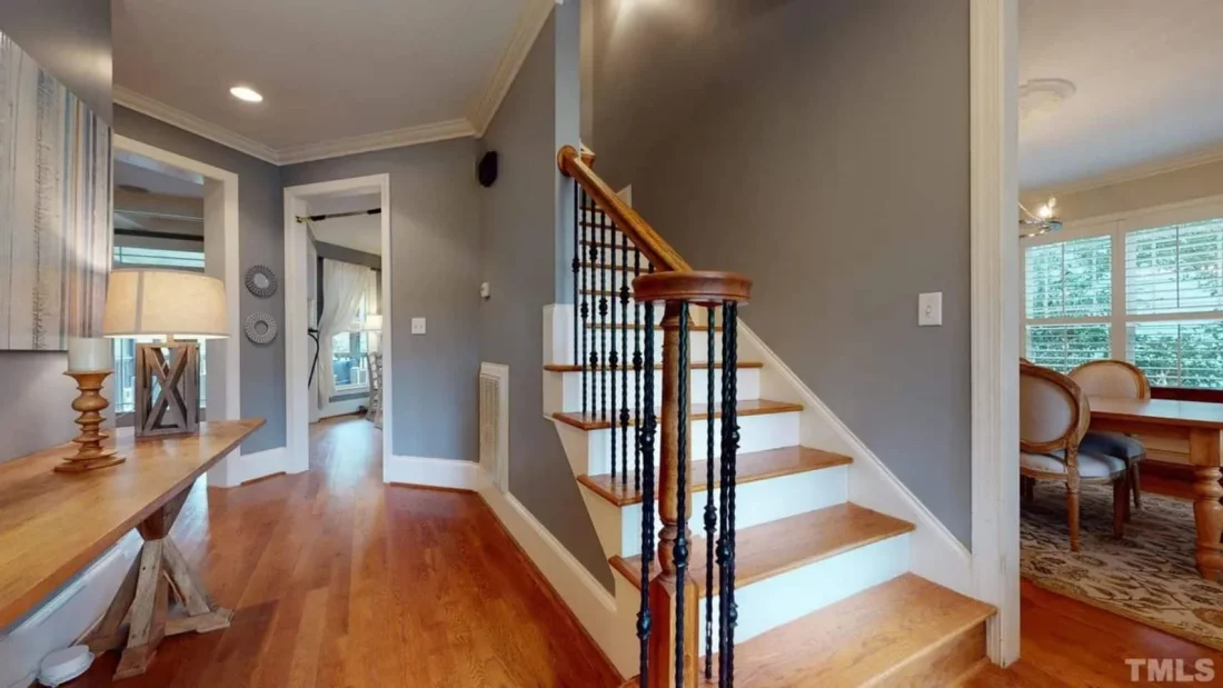 Craftsman house Plan with Spacious Floor Design and CAD Blueprints