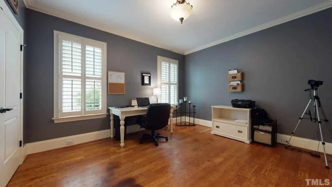 Craftsman house Plan with Spacious Floor Design and CAD Blueprints