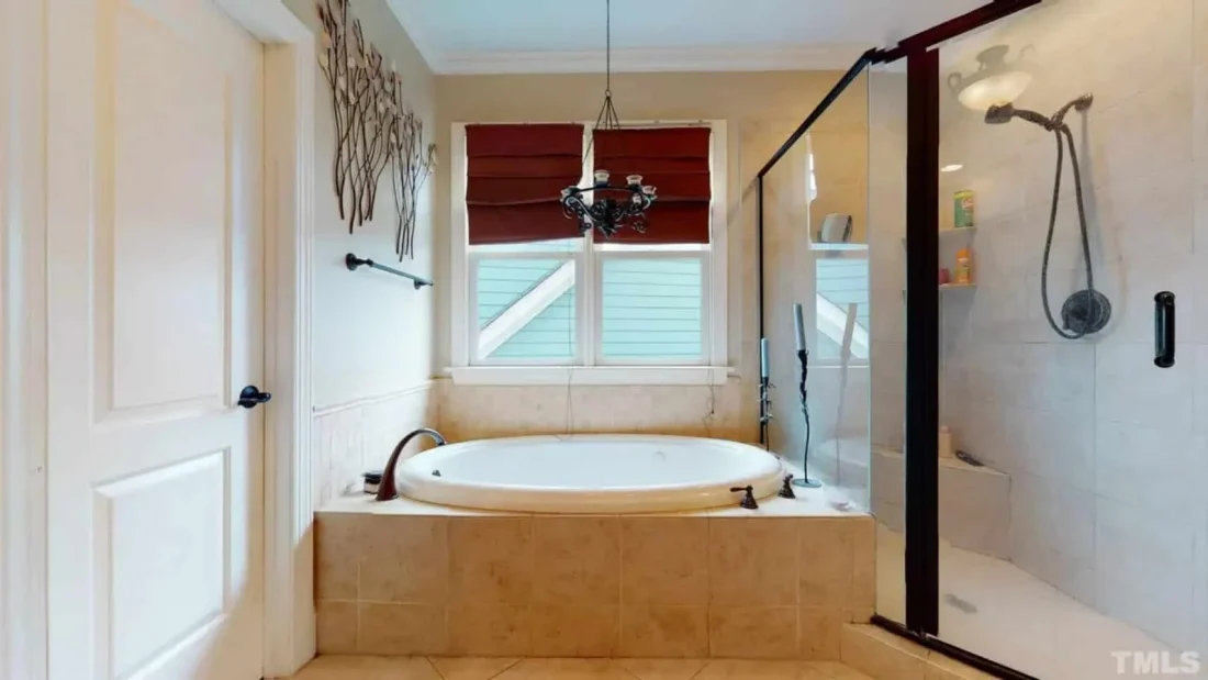 Craftsman house Plan with Spacious Floor Design and CAD Blueprints