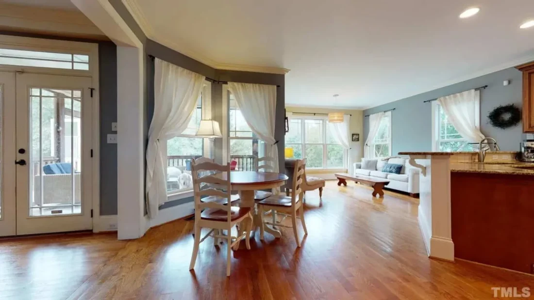 Craftsman house Plan with Spacious Floor Design and CAD Blueprints