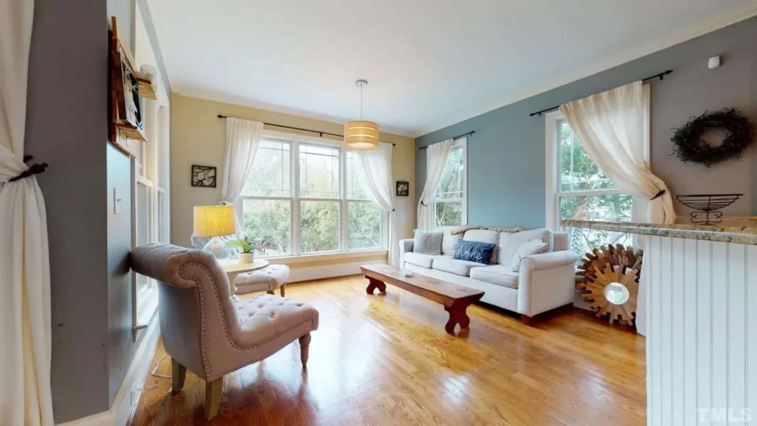 Craftsman house Plan with Spacious Floor Design and CAD Blueprints