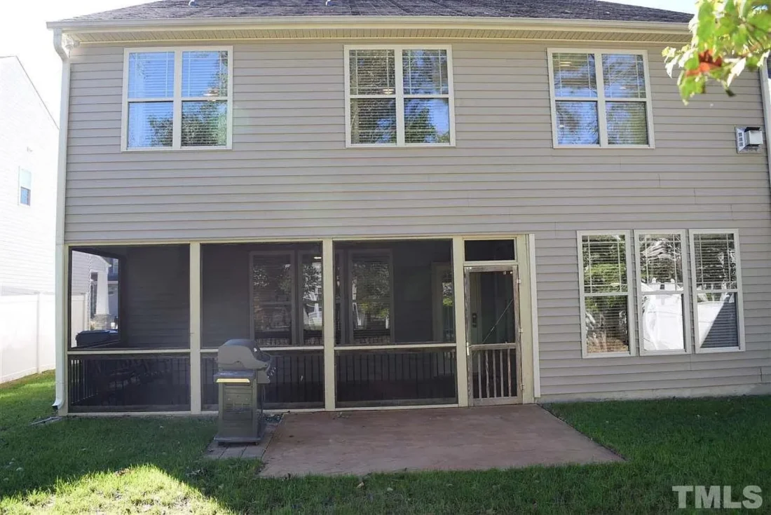 Classic Suburban house Plan with 2-Story Design and CAD Blueprint