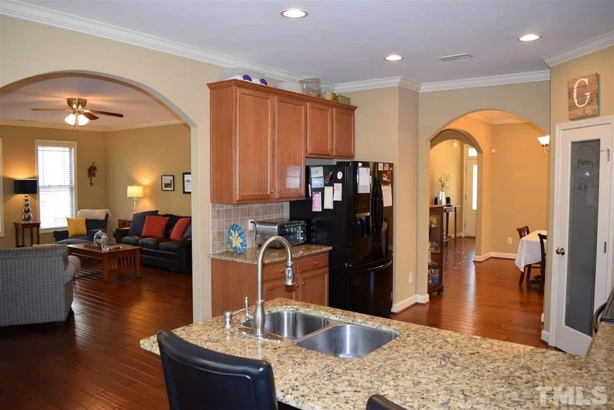 Classic Suburban house Plan with 2-Story Design and CAD Blueprint