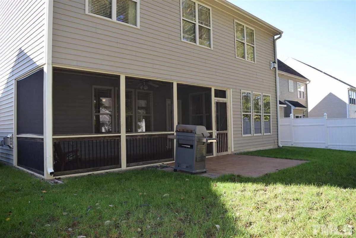 Classic Suburban house Plan with 2-Story Design and CAD Blueprint