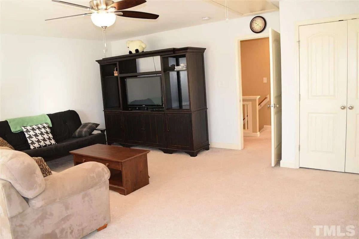 Classic Suburban house Plan with 2-Story Design and CAD Blueprint