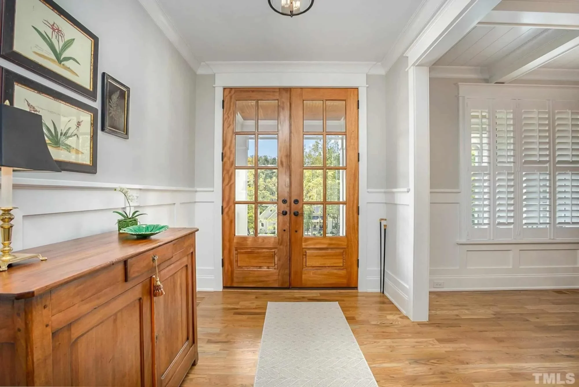 Custom Transitional house Plan with 4 Bedrooms and Elegant Features