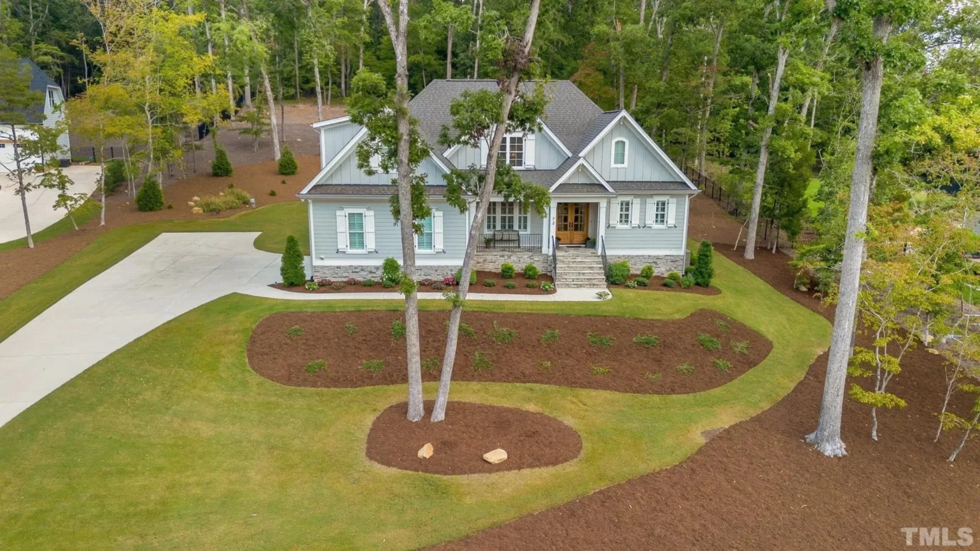 Custom Transitional house Plan with 4 Bedrooms and Elegant Features