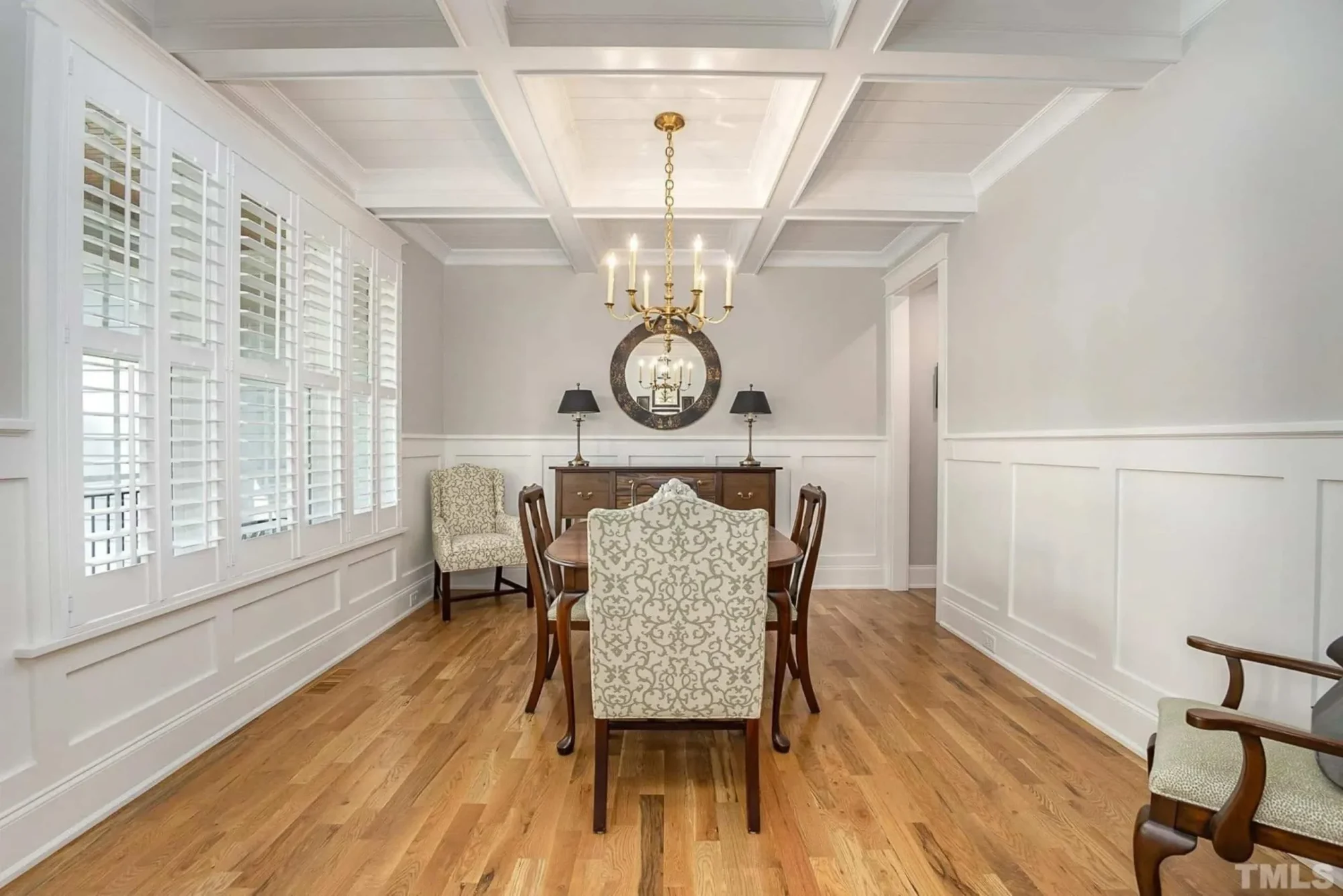 Custom Transitional house Plan with 4 Bedrooms and Elegant Features