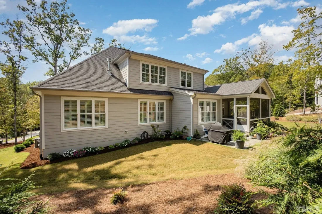 Custom Transitional house Plan with 4 Bedrooms and Elegant Features