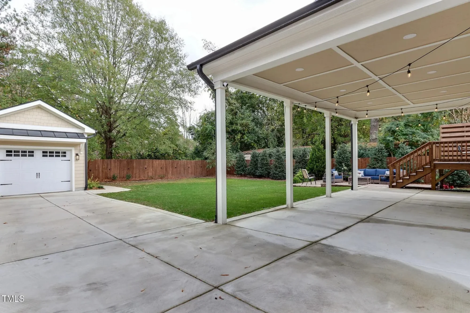 Charming 4-Bedroom house Plan with CAD Floor Designs