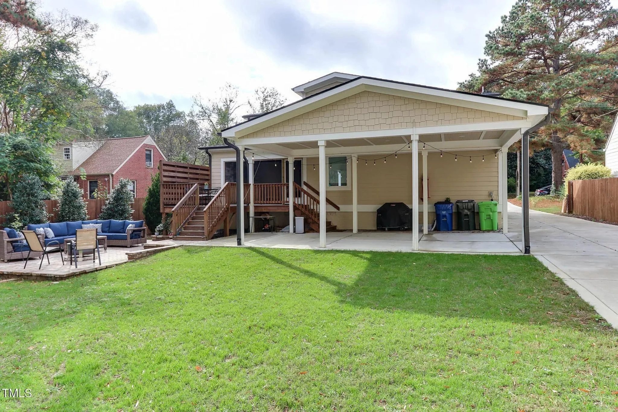 20-1150 HOUSE PLAN - Charming 4-Bedroom House Plan with CAD Floor Designs 6 Charming 4-Bedroom house Plan with CAD Floor Designs