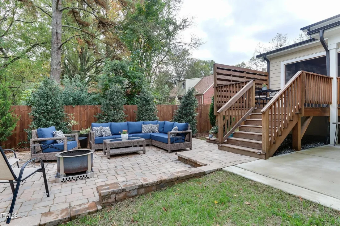 Charming 4-Bedroom house Plan with CAD Floor Designs