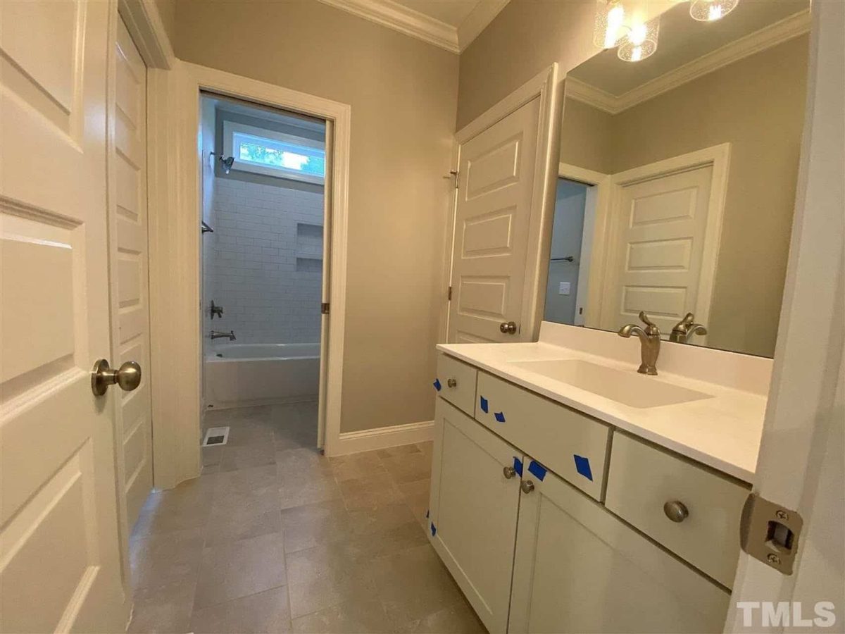 Beautiful house Plan with 2-Story Design, CAD Blueprint