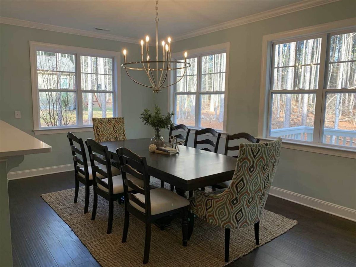 Craftsman house Plan with 4 Bedrooms, Spacious CAD Designs