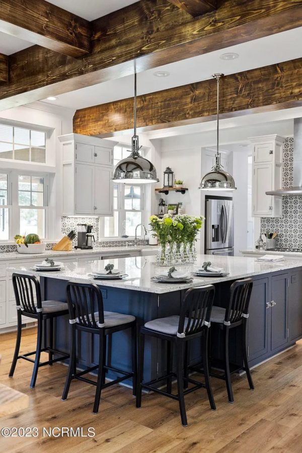 Elegant house Floor Plan with CAD Designs & Blueprints