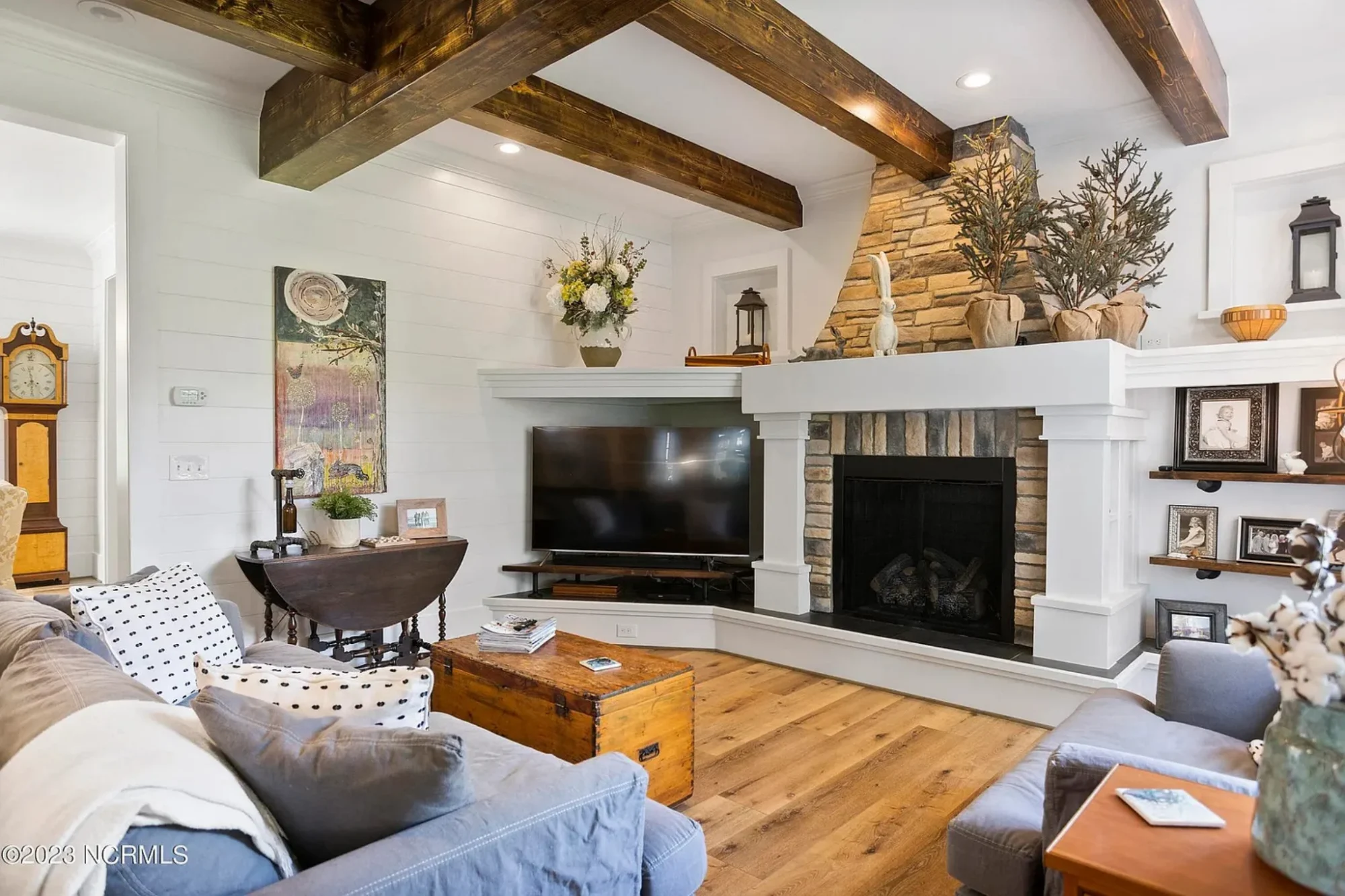 Elegant house Floor Plan with CAD Designs & Blueprints