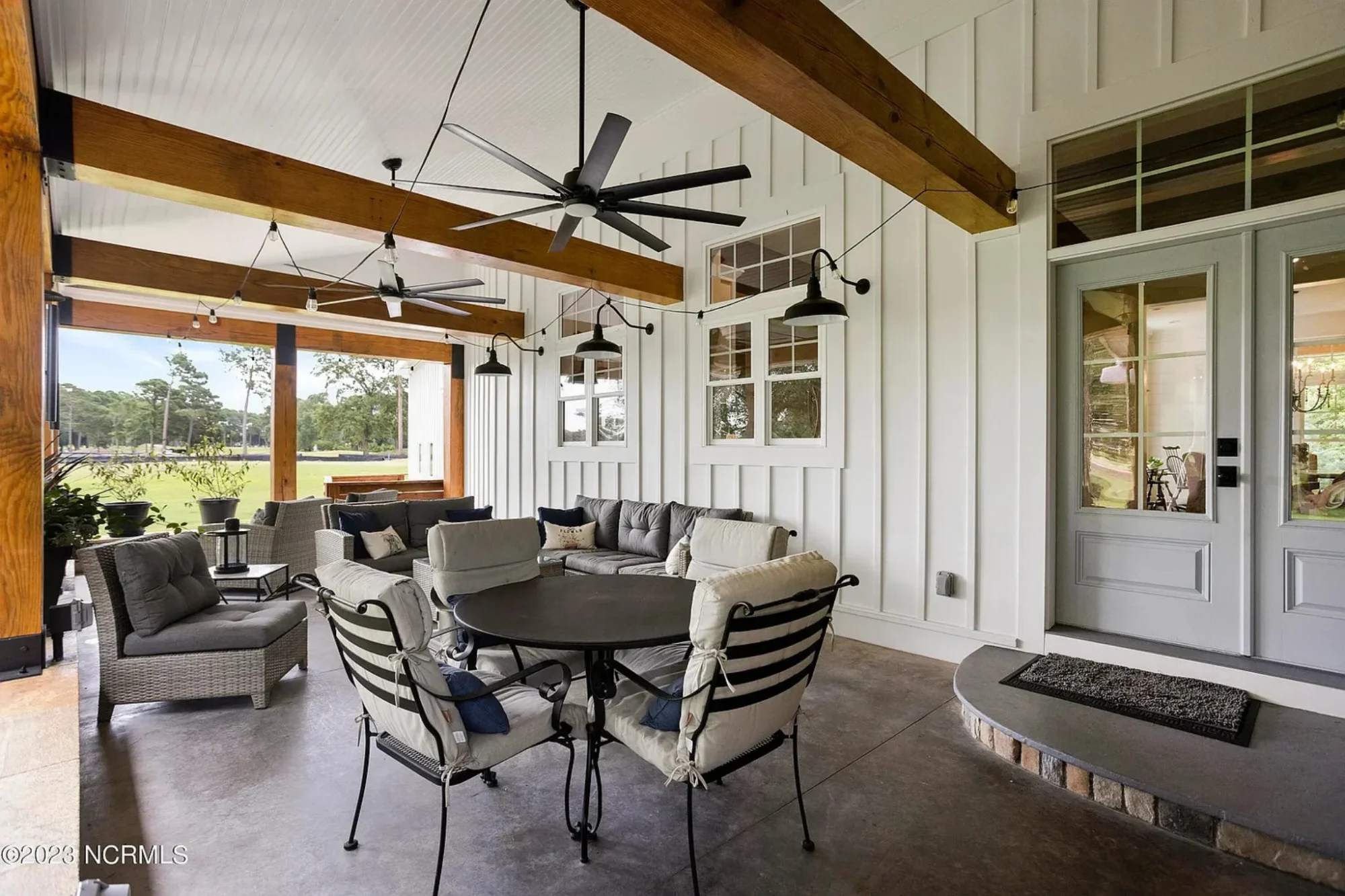 Elegant house Floor Plan with CAD Designs & Blueprints