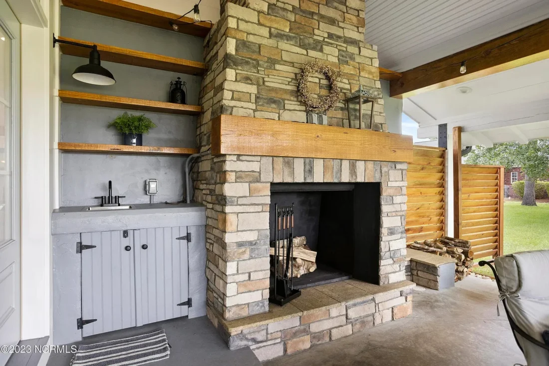 Elegant house Floor Plan with CAD Designs & Blueprints