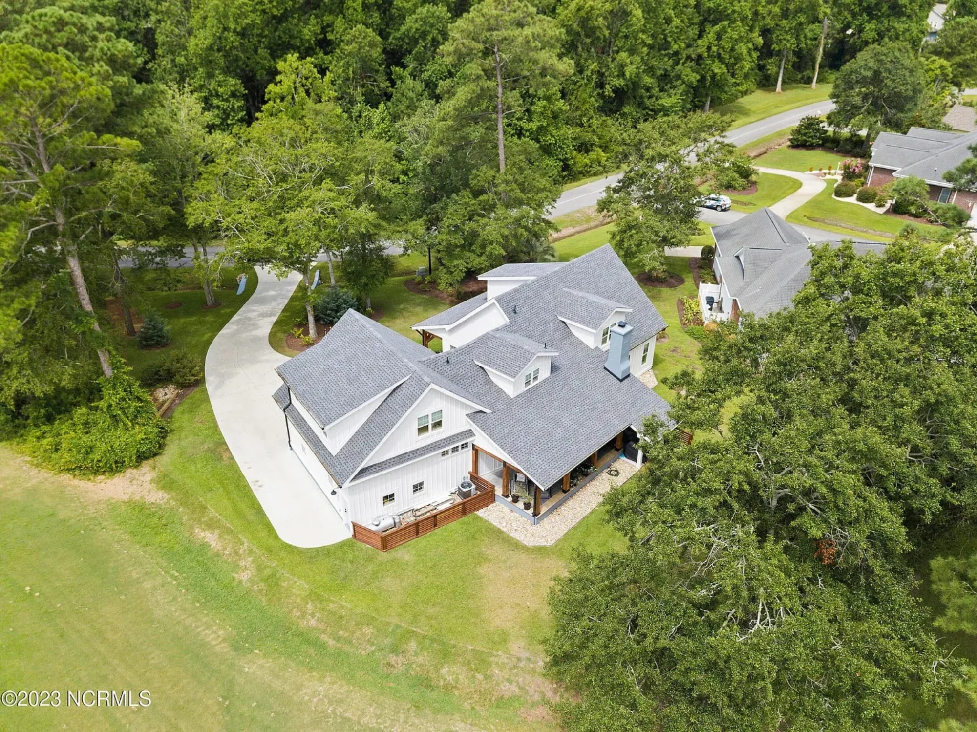 Elegant house Floor Plan with CAD Designs & Blueprints