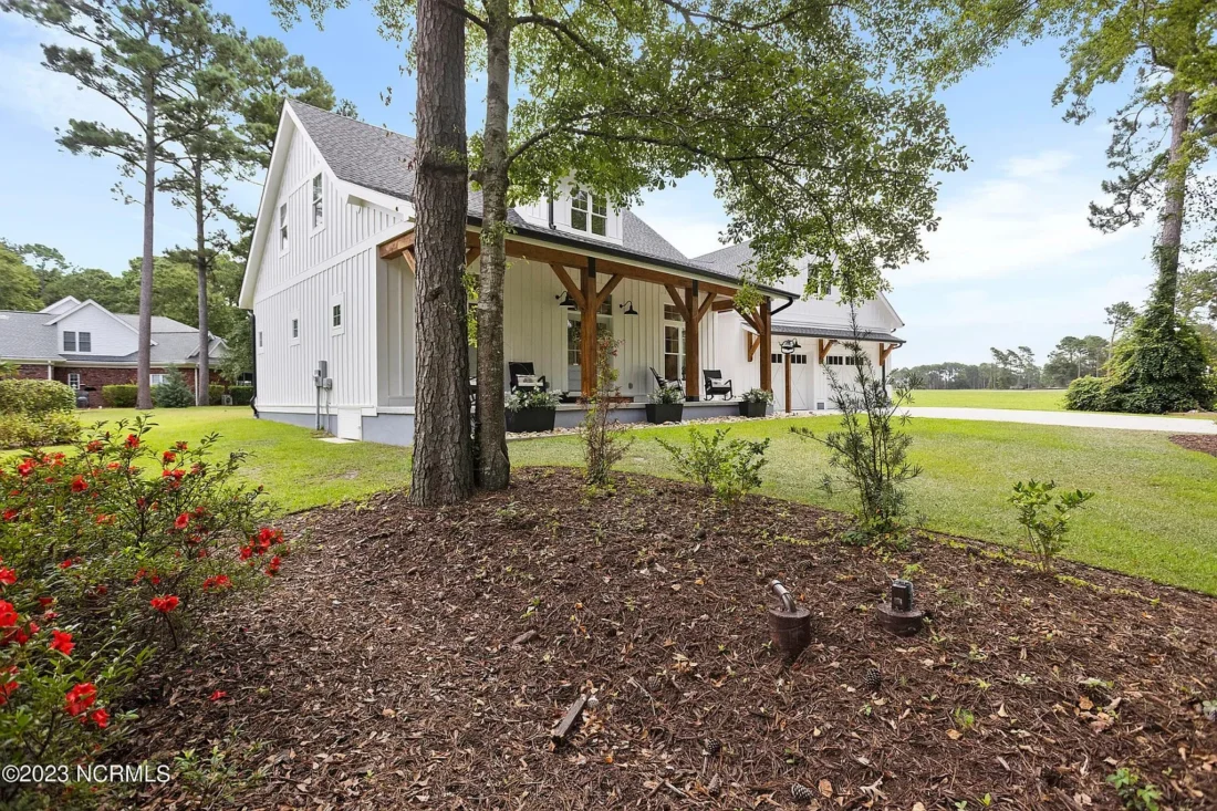 Elegant house Floor Plan with CAD Designs & Blueprints