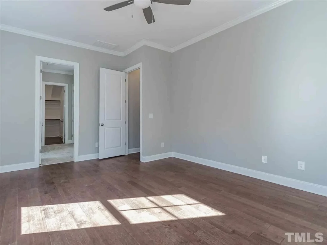 Modern Farmhouse house Plan with Spacious Floor Design