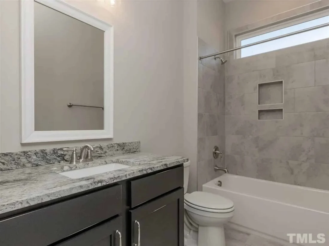 Modern Farmhouse house Plan with Spacious Floor Design