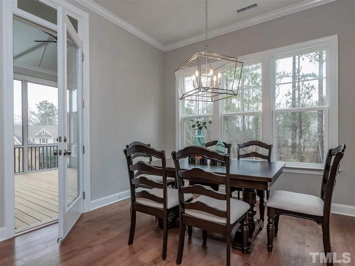 Modern Farmhouse house Plan with Spacious Floor Design