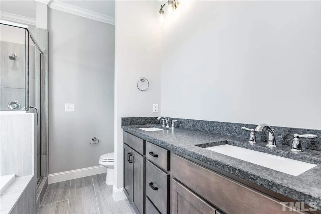 Modern 2.5 Story house Plan with CAD Blueprint Designs