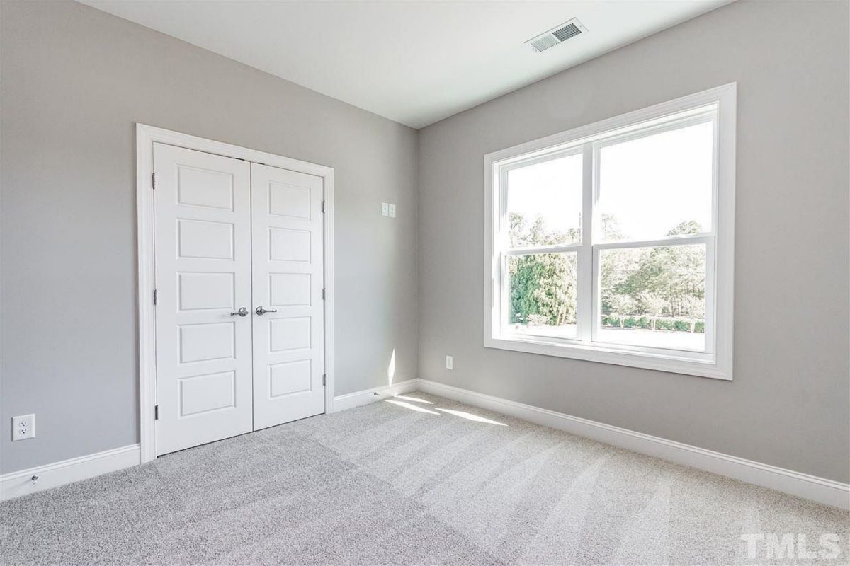 Modern 2.5 Story house Plan with CAD Blueprint Designs