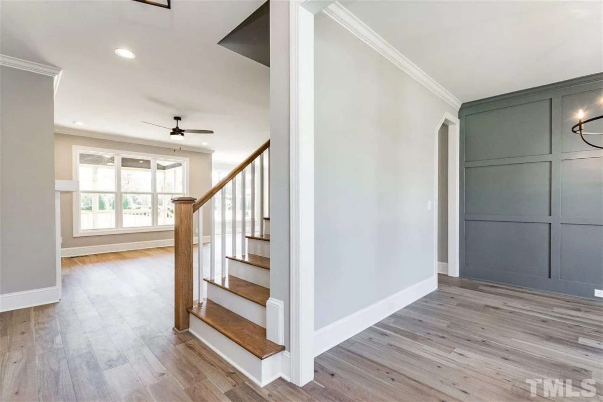 Modern 2.5 Story house Plan with CAD Blueprint Designs