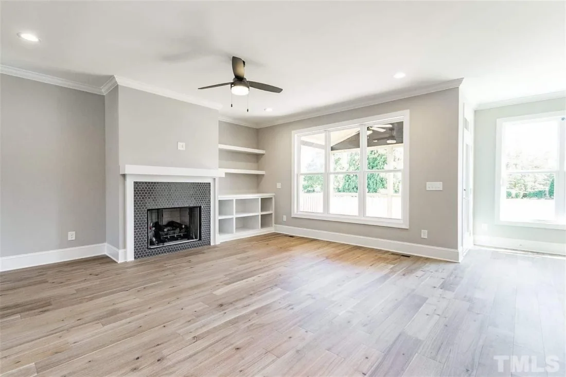 Modern 2.5 Story house Plan with CAD Blueprint Designs