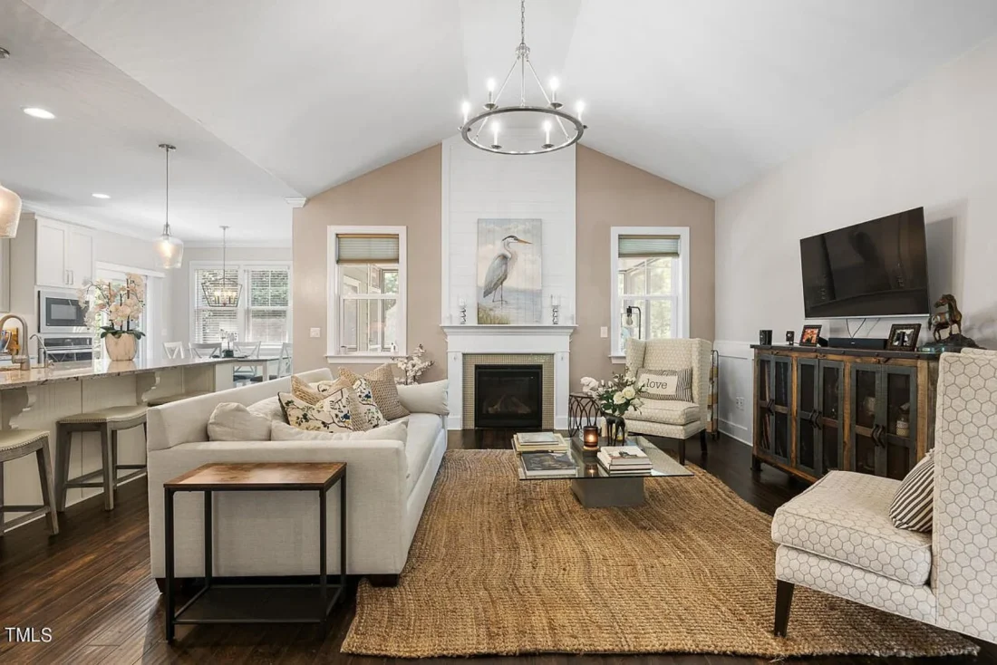 Charming house Floor Plan with CAD Designs and Blueprint