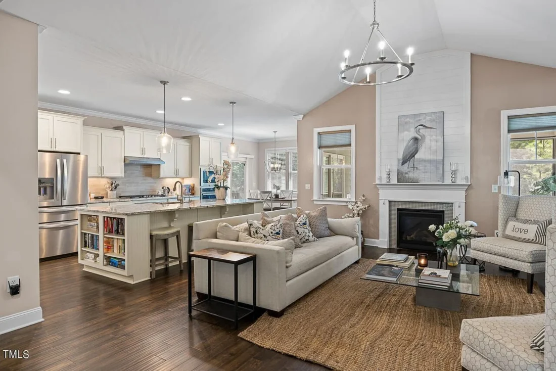 Charming house Floor Plan with CAD Designs and Blueprint