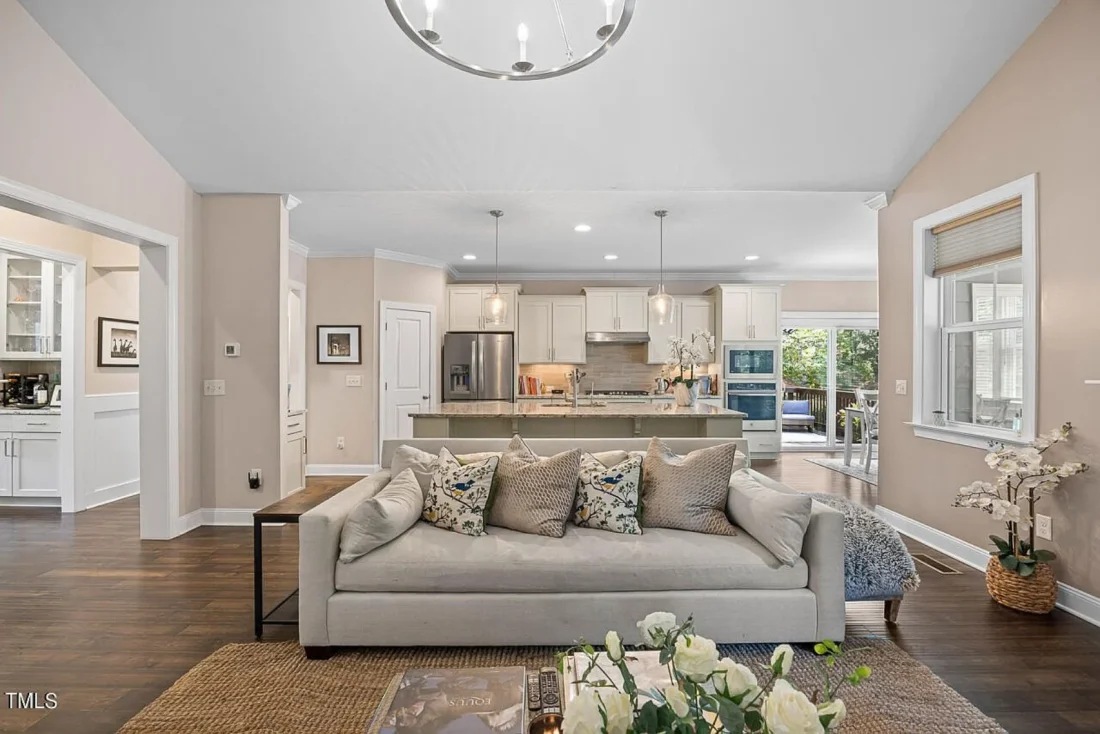 Charming house Floor Plan with CAD Designs and Blueprint