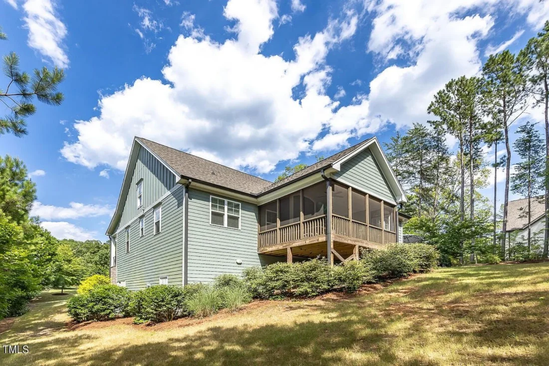 Charming house Floor Plan with CAD Designs and Blueprint