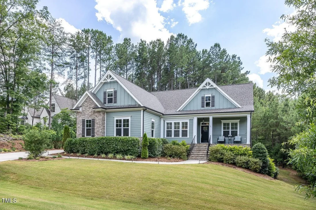 Charming house Floor Plan with CAD Designs and Blueprint